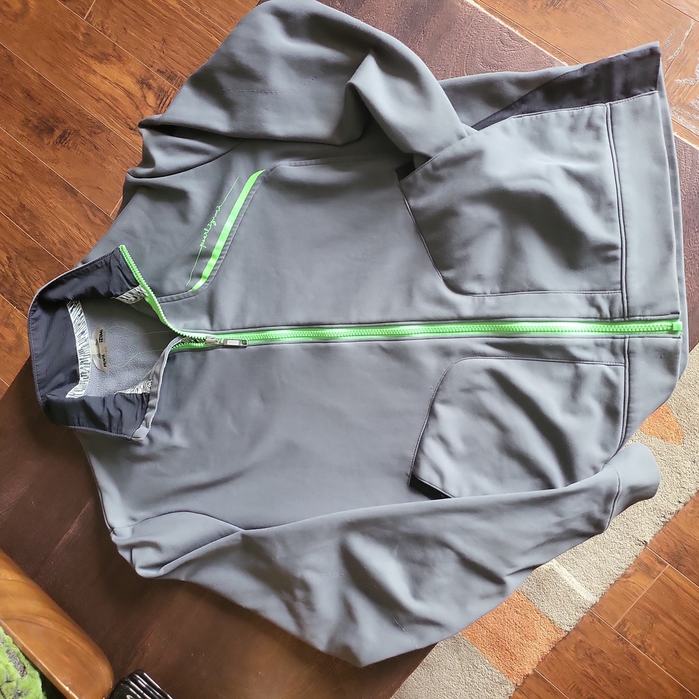 Mens zipped sweatshirt